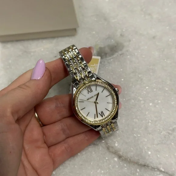 MICHAEL Michael Kors | Accessories | Michael Kors Ladies  display picture 2